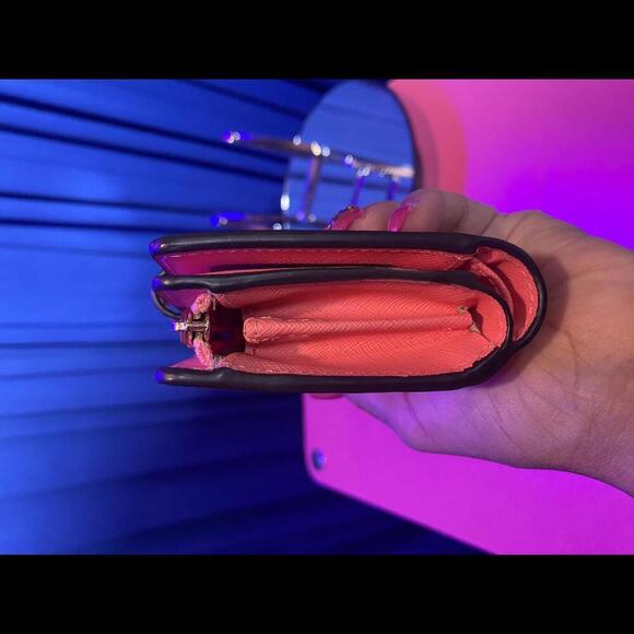 MICHAEL KORS Stylish Pink Wallet, EUC - Picture 8 of 11